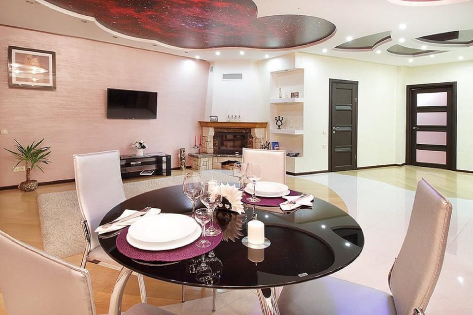 Elite Apartment | Living room | Flat-screen TV