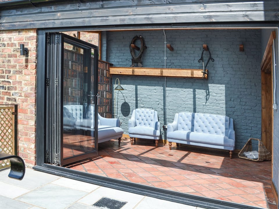 Sun room | The Old Stables - Corporation Farm Cottages, Tickton, near Beverley