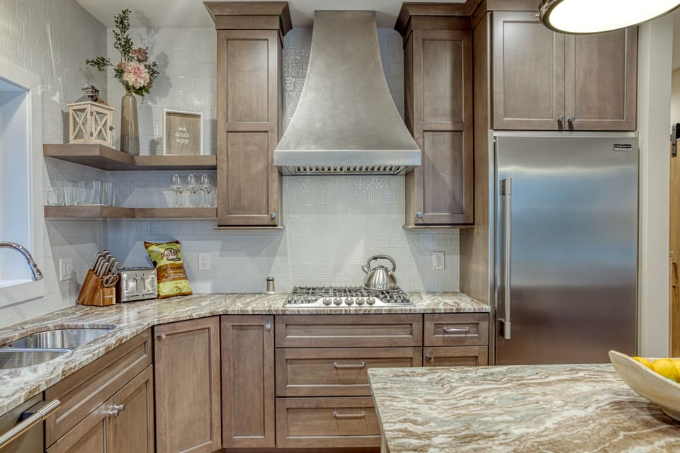 Main Level Kitchen Stove Top