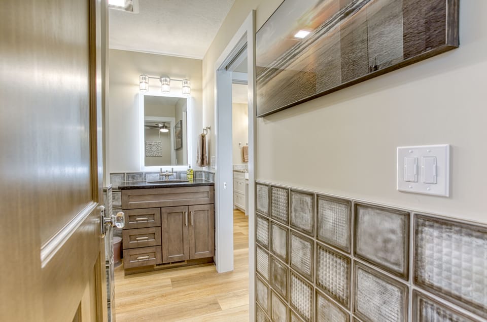 Upstairs, mini-master bathroom with shower.