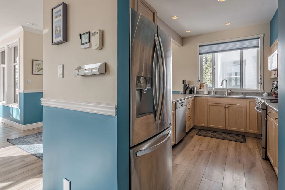 Upper Kitchen 