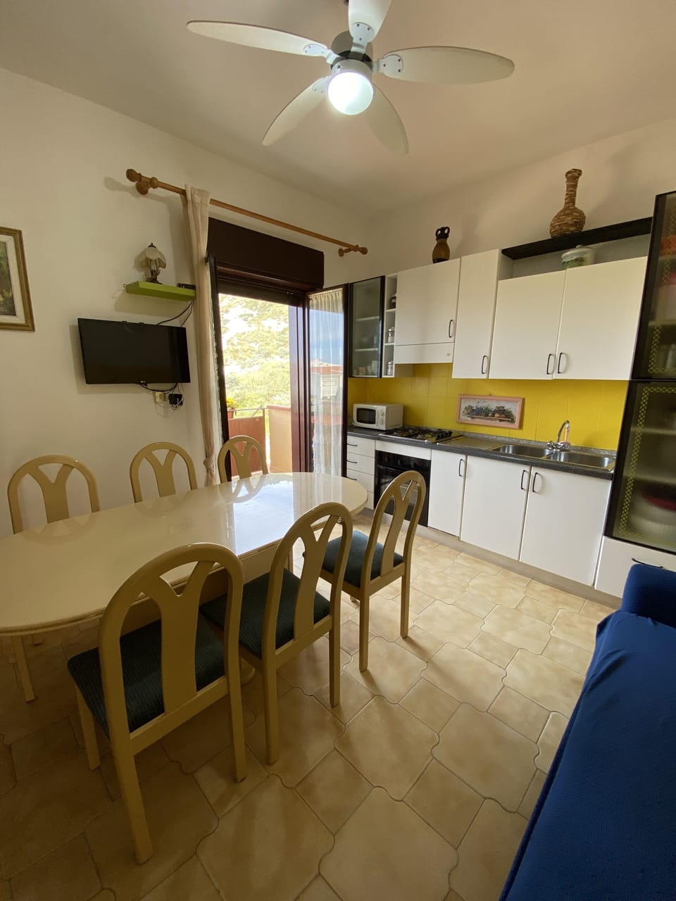 Apartment | Dining