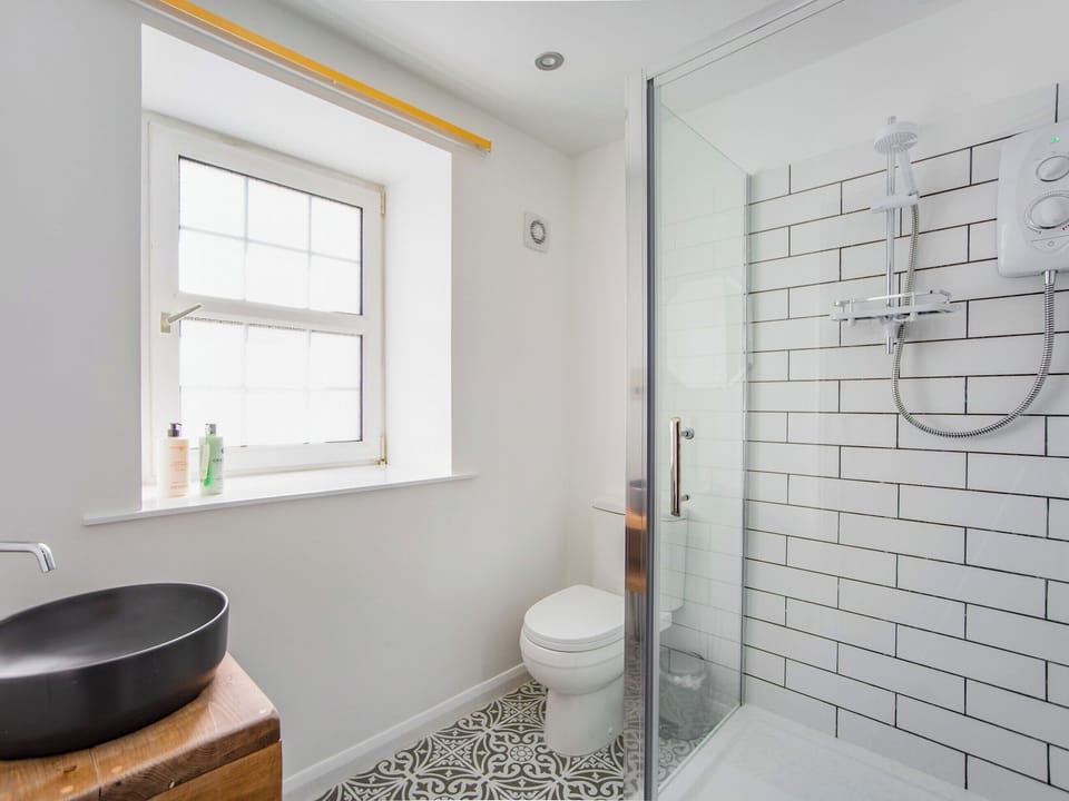 Shower room | Hillside Cottage, Haltwhistle