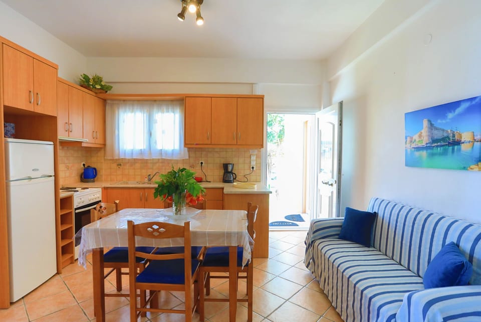 Lounge and kitchen area