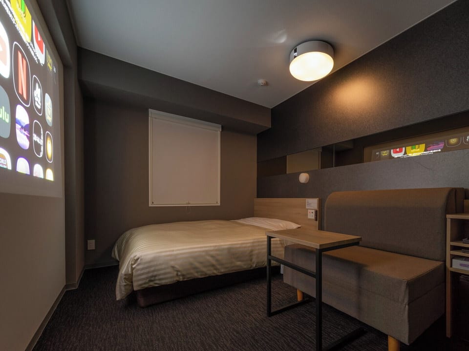 Theater with Sofa Room, Non smoking | WiFi (free), bed sheets