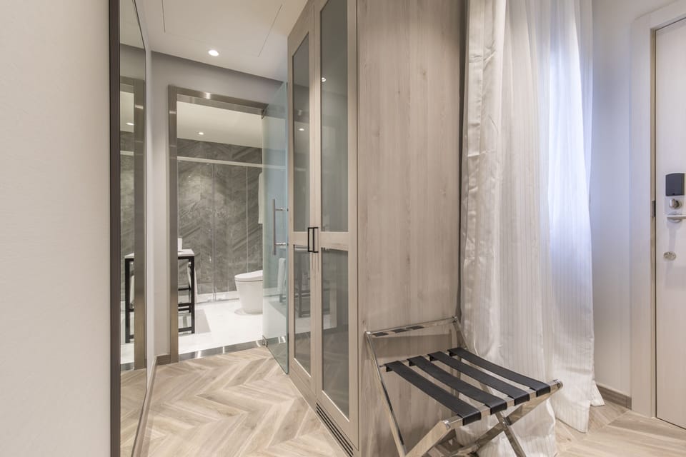 Minibar, in-room safe, blackout drapes, soundproofing