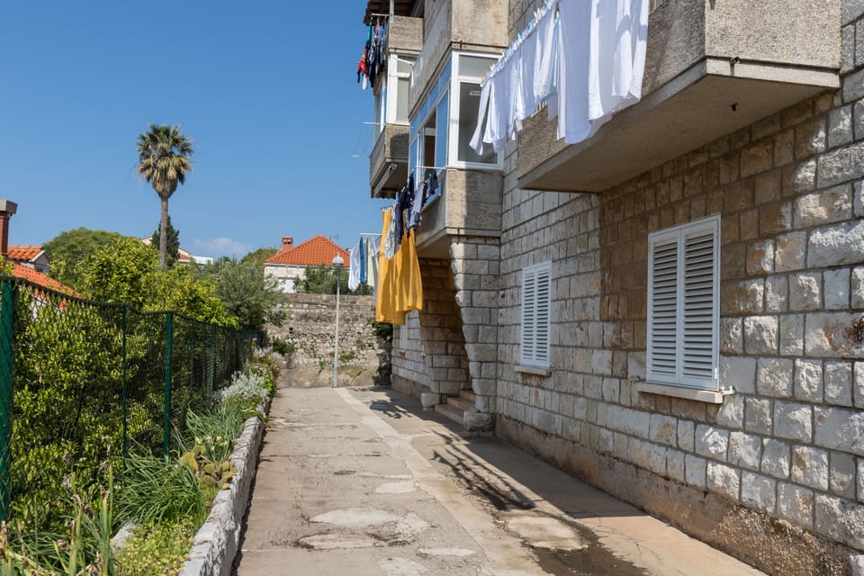 Studio (Studio Apartment) | Exterior
