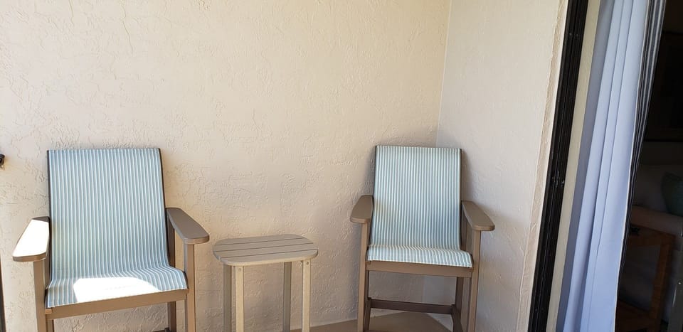 Balcony Seating