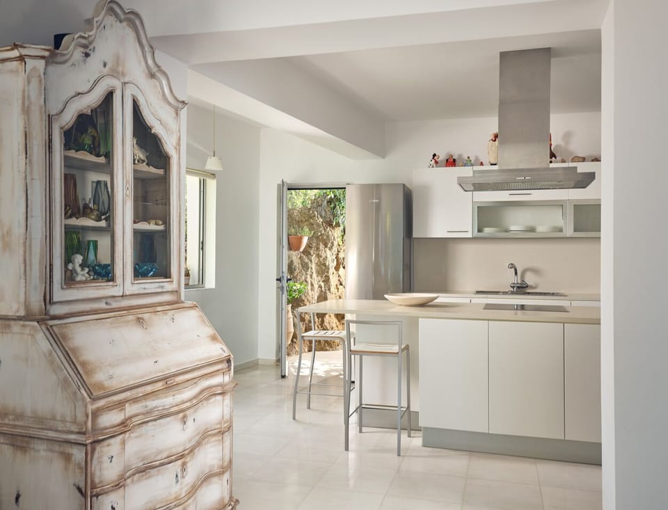 Features a fully equipped kitchen for culinary wonders.