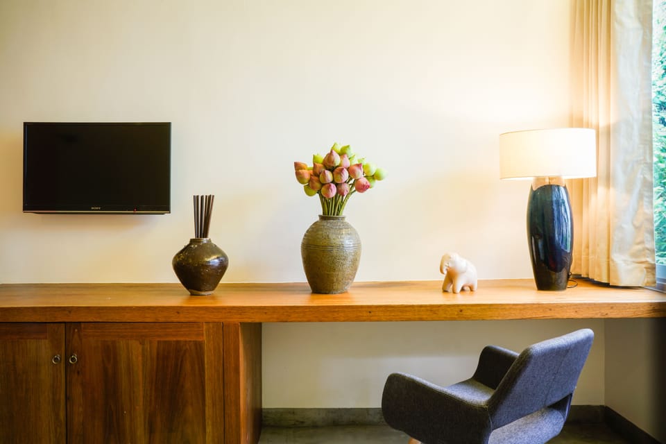 Memory foam beds, minibar, in-room safe, desk
