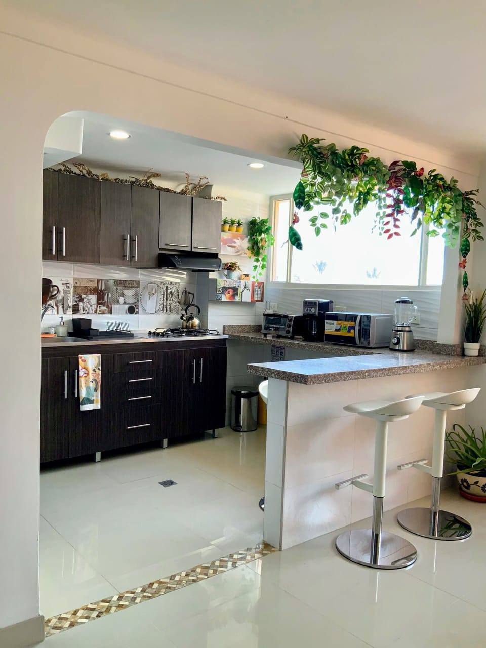 Enjoy breakfast on your stylish Bistro Island and a complete gourmet kitchen.