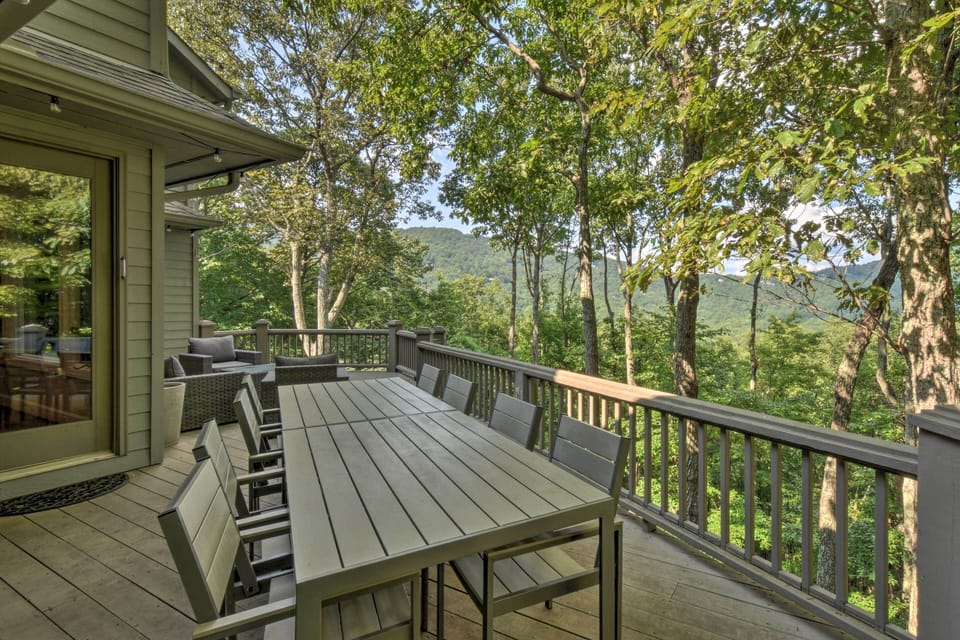 3 Furnished Decks | Year-Round Views | 3-Level Home