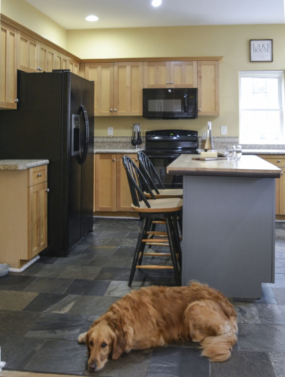 Well-behaved dogs are welcome!