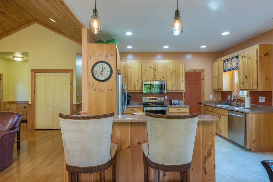 Kitchen view 4