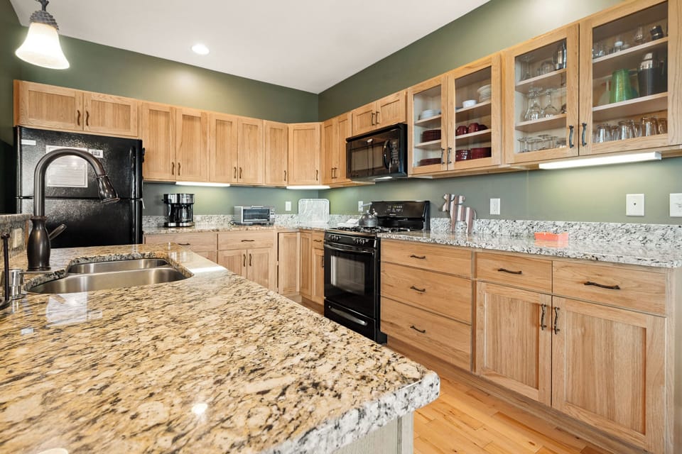 Fully equipped kitchen