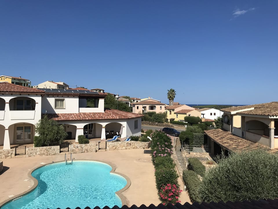 Vista mare e piscina dalla vostra terrazza privata