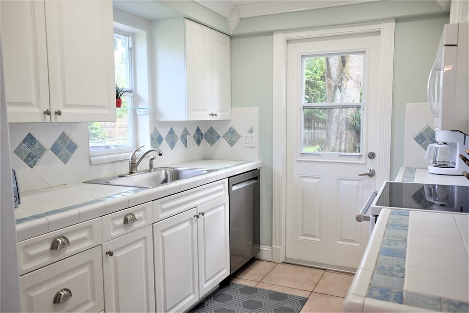 Lots of light in your kitchen

