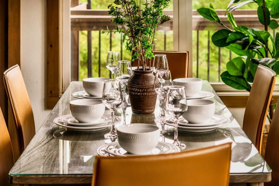 Enjoy a meal together around the dining table