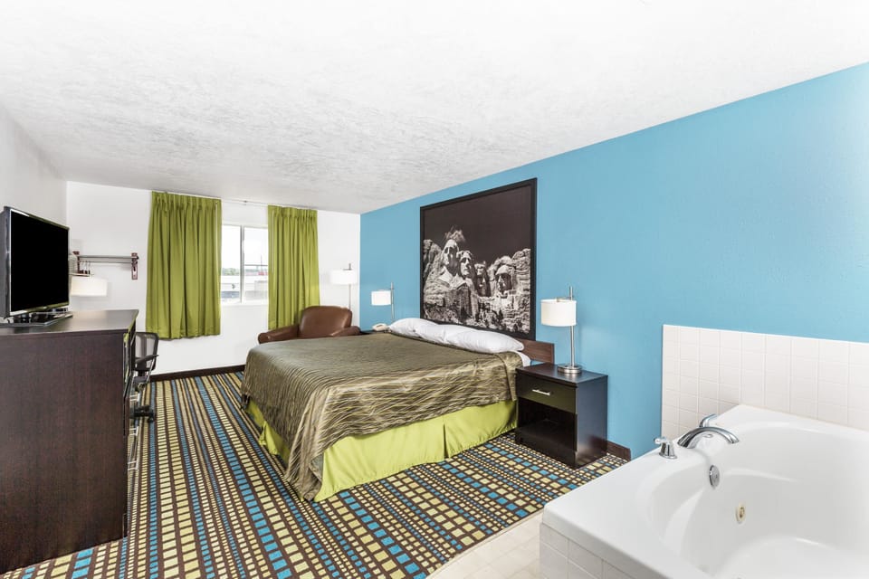 In-room safe, desk, blackout drapes, soundproofing