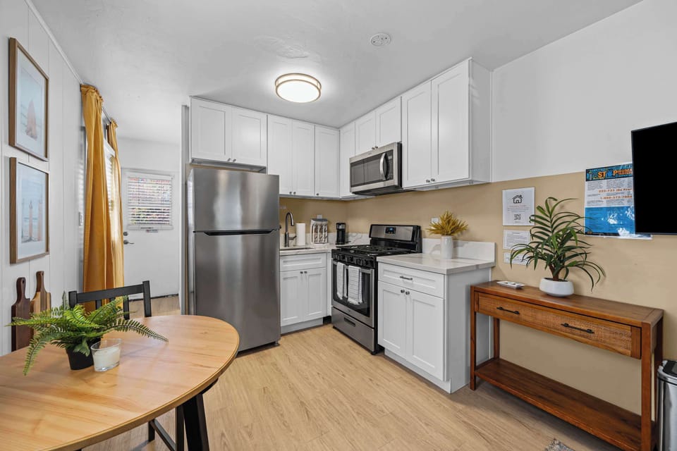 Mini Kitchen
