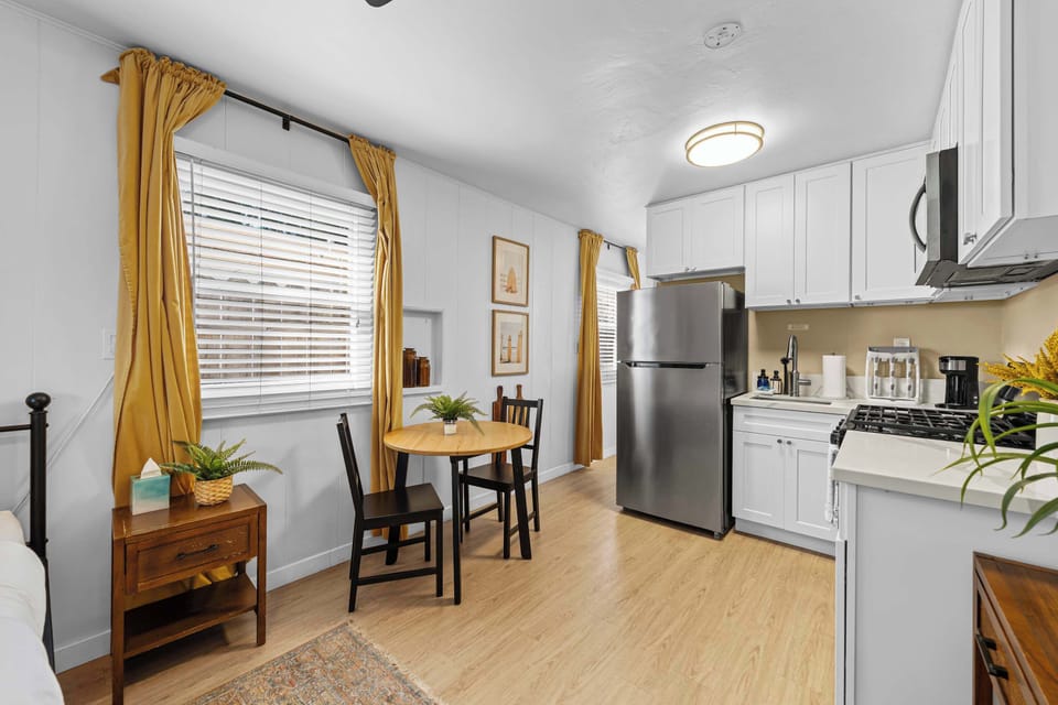 Full Kitchen | Two-Person Dining Table