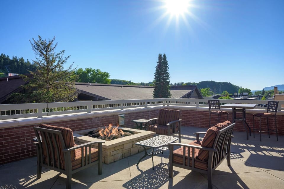 Shared fire pit for guest use (accessed via B building)