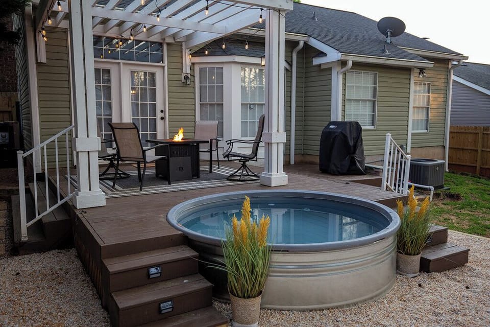 Relax in your very own plunge pool! Or sit around the firepit on the back deck!