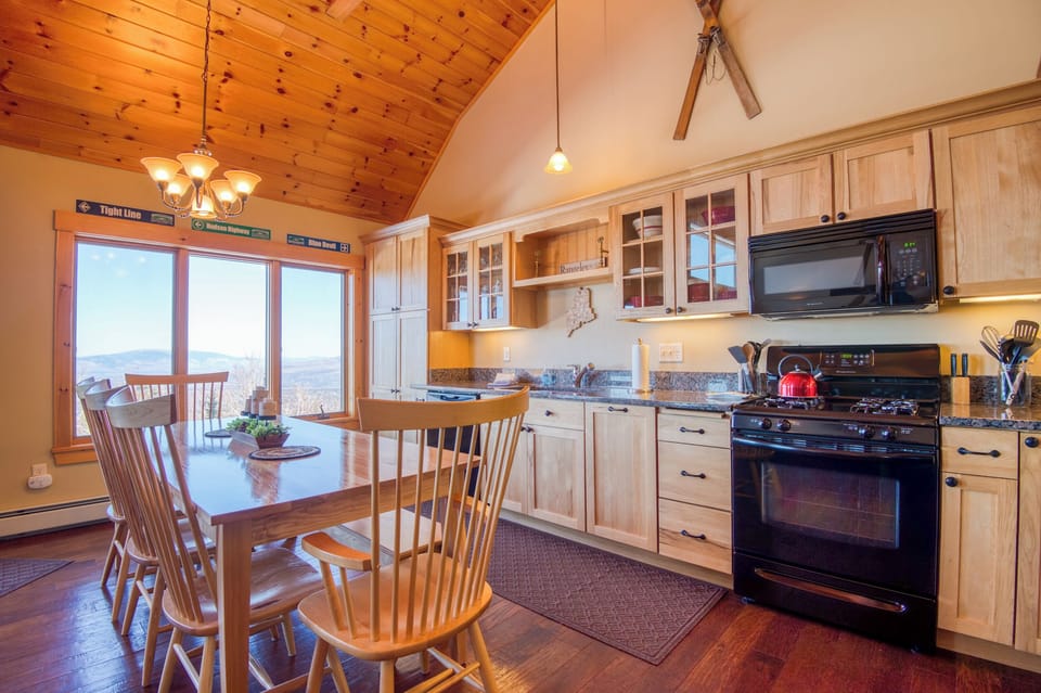 Fully equipped kitchen