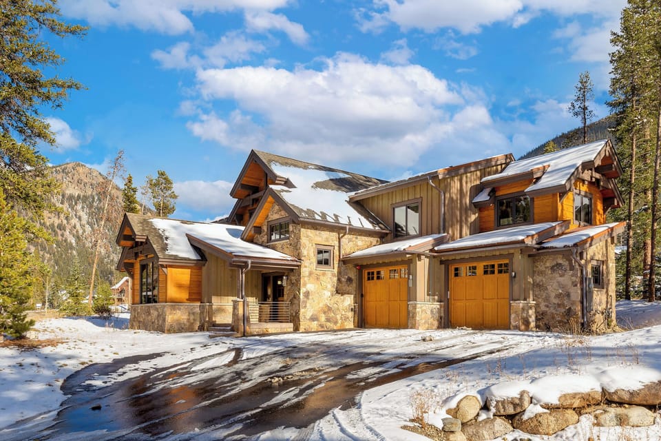 House (4 Bedrooms) | Property amenity