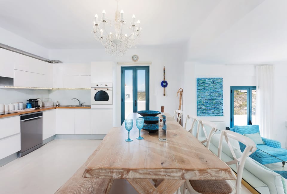 Fully equipped kitchen with high quality appliances and Nespresso machine.