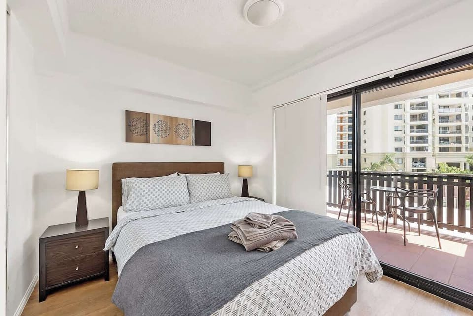 Enjoy the same view from bed!