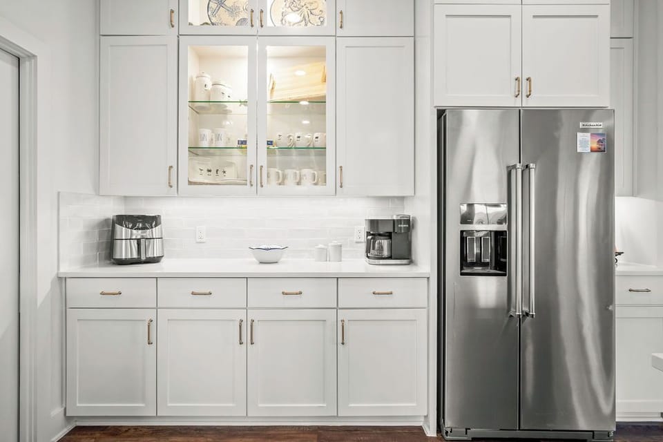 Kitchen, 2nd Floor