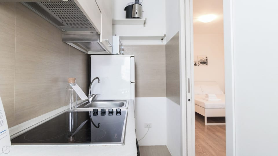 Apartment (1 Bedroom) | Interior