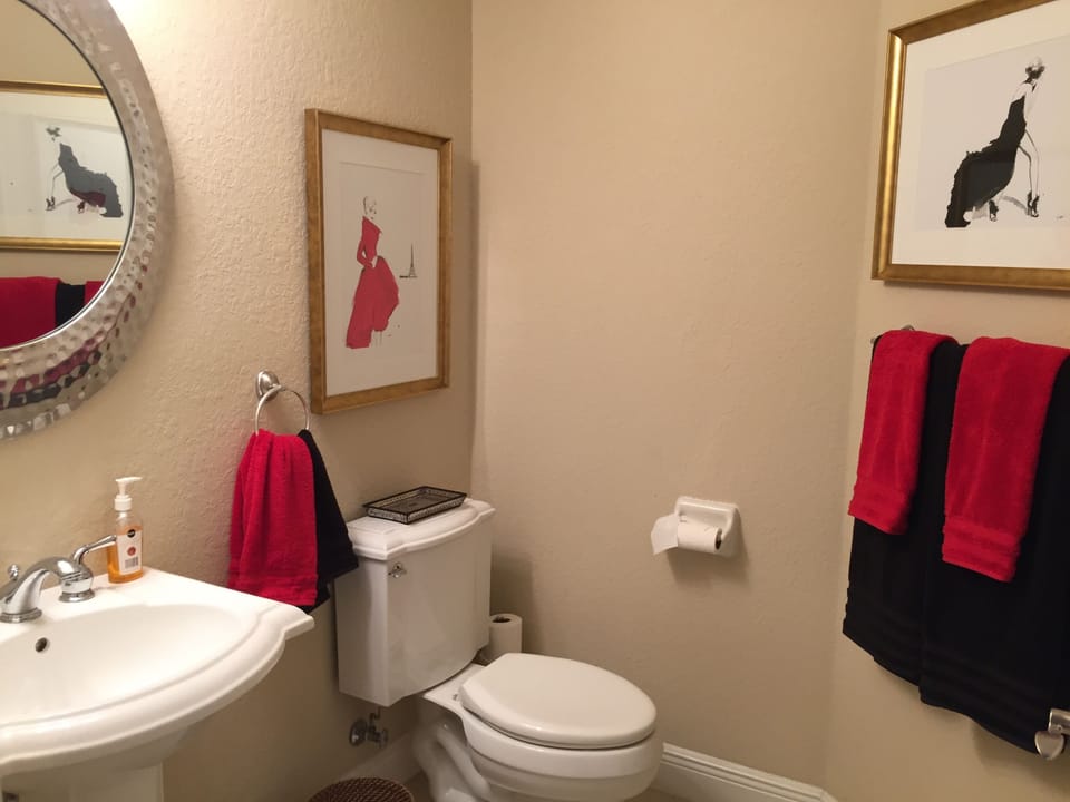 Powder room
