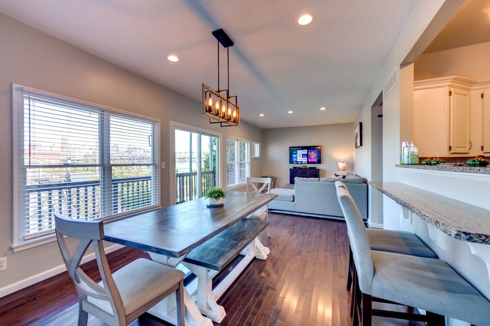 1st floor kitchen 