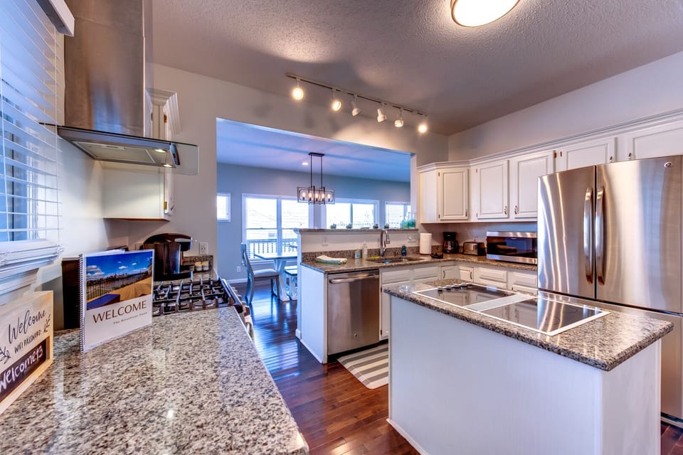 1st floor kitchen 