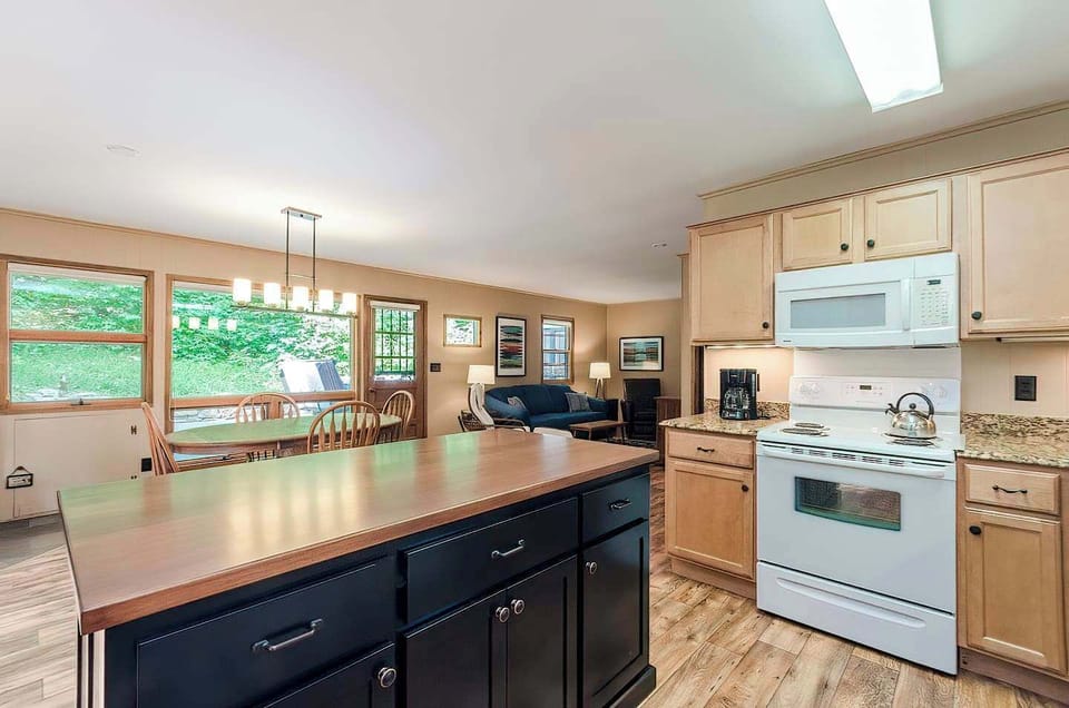 Plenty of prep space in this fully stocked kitchen