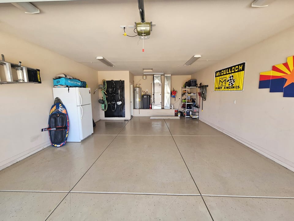 spacious garage