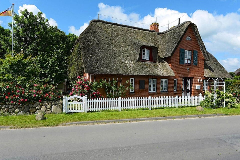 Holiday Home Exterior [summer]