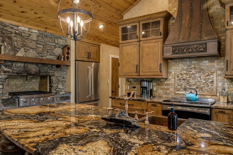 Custom Craft Kitchen