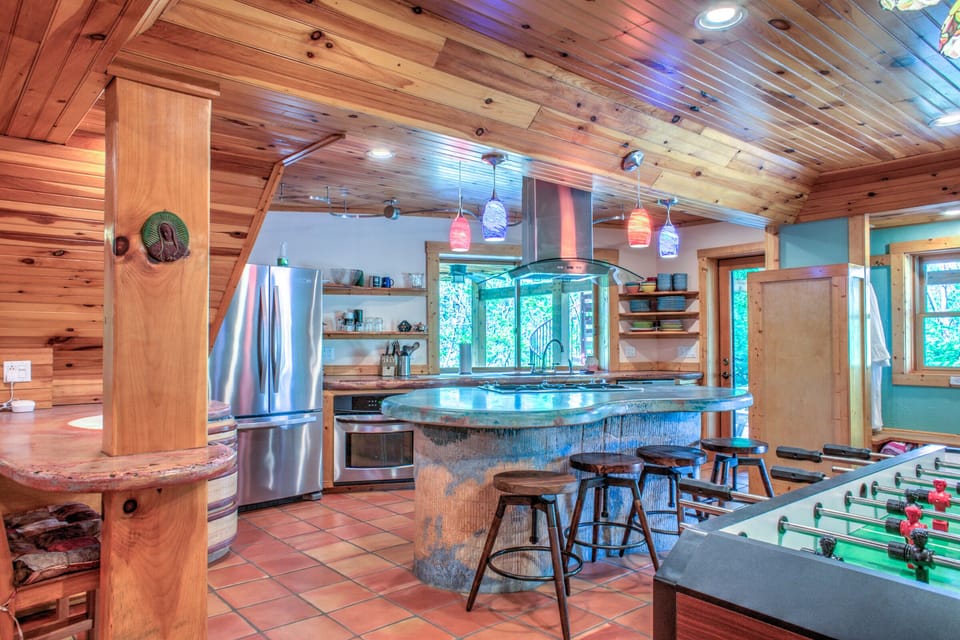 Lower Level - Chef's Gourmet Kitchen