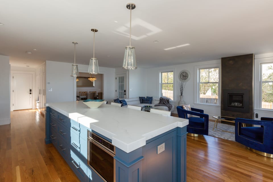 Kitchen island seats four, quartz countertops