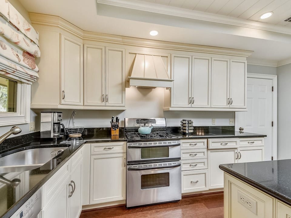 Kitchen at 32 Old Military Road