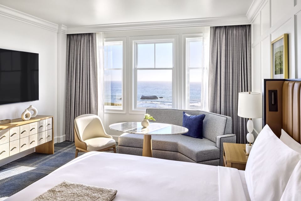 Ocean | Egyptian cotton sheets, premium bedding, down comforters, in-room safe