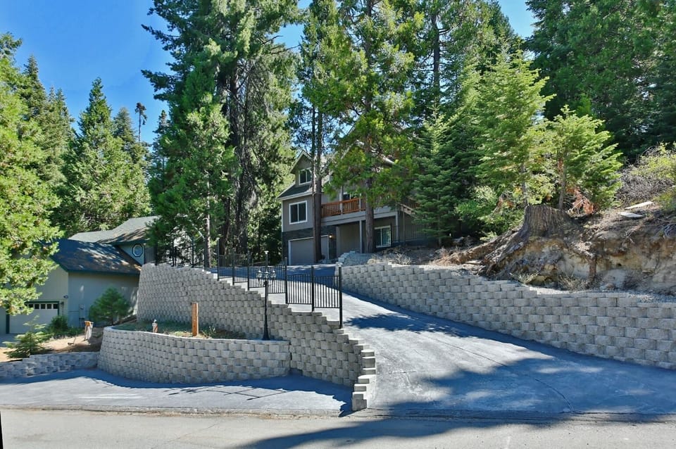 Comfortable Shaver Lake Getaway House in Shaver Lake