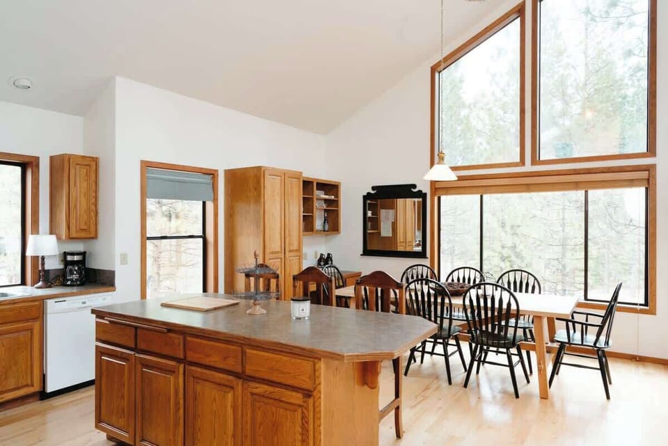 Open concept dining room