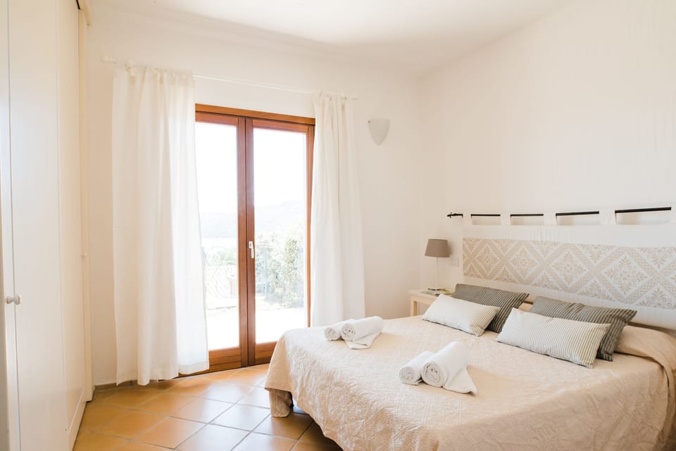 1 bedroom, premium bedding, in-room safe, individually furnished