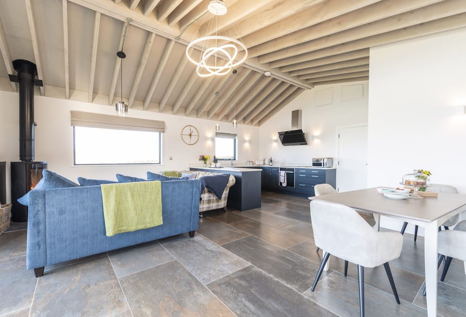 Bramble, Ansty: The open-plan space with sitting, kitchen and dining areas