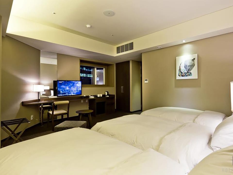 Triple Room | Premium bedding, down comforters, in-room safe, desk