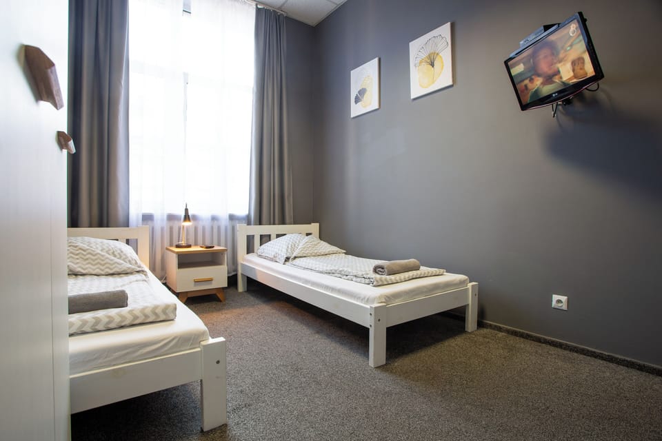 Free cribs/infant beds, free WiFi, bed sheets